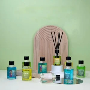 Natural Fruity Scent Reed Diffuser Set Custom Label Scent with CE Certification for Home Hotel Office