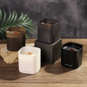 New Arrival Luxury Matte Black Private Label Crackling Wood Wick Soy Wax Scented Candle for Birthday Gift Stores
