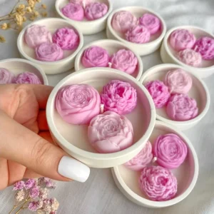 Personalized Label Mini Candles Beige Gift Flower Shaped Vegan Soy Scented Candles for Yoga Wedding Gifts Home Decor