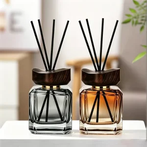 Private Label Luxury Reed Diffuser Set 150ml Custom Logo Modern Square Glass Bottle with Unique Wavy Wood Lid Home Fragrance