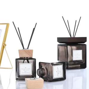 Reed Diffuser 100ml 150ml 200ml Fragrance Oil Perfume Square Amber Glass Bottle