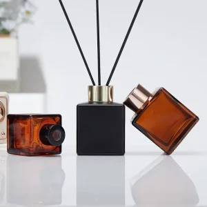 Reed Diffuser Aromatherapy Custom Home Glass Bottle Room Air Fragrance Rattan Black Reed Diffuser