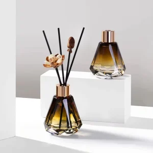 Reed Diffuser Set with Dried Flowers and Sticks for Home Decor