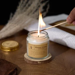 Romantic Aromatherapy Dried Flower Soy Wax Scented Candle With Glass Jar for Soothing Sleep