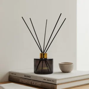 Round Empty 150ml Reed Diffuser Oil Glass Bottles with Sticks and Screw Lid