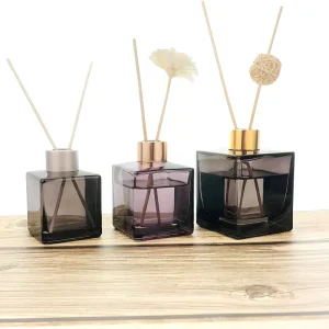 Square Rattan Reed Sticks with Glass Diffuser Bottle and Metal Lid 100pcs Roll