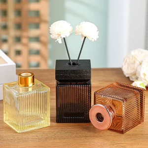 Square Vertical Stripe 200ml Glass Aroma Oil Perfume Reed Diffuser Bottle with Screw Cap and Sticks