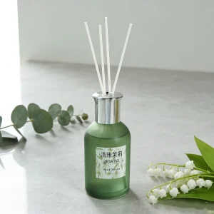 Starry Sky Fragrance Air Freshener Fireless Aromatherapy Essential Oil Reed Diffuser Set with Glass Bottle