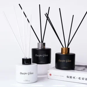 White Black Luxury Aroma Reed Diffuser Glass Bottle with Caps and Box