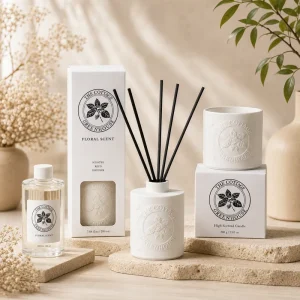 White Ceramic Home Fragrance Gift Set 200ml Reed Diffuser with Refill Bottle 200g Scented Candle Custom Logo